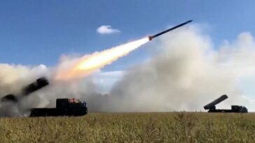 El bombardeo ruso de Zaporizhzhia tiene como objetivo depósitos de municiones y equipo militar | Noticias de Buenaventura, Colombia y el Mundo