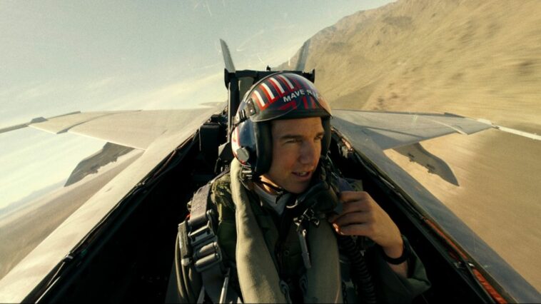Mira a Tom Cruise saltar casualmente de un avión mientras agradece a los fans por Top Gun: el éxito de Maverick | Noticias de Buenaventura, Colombia y el Mundo