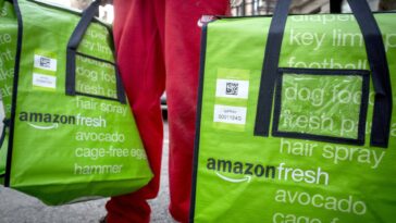 Amazon comenzará a cobrar tarifas de entrega en pedidos de alimentos frescos de menos de $ 150 | Noticias de Buenaventura, Colombia y el Mundo