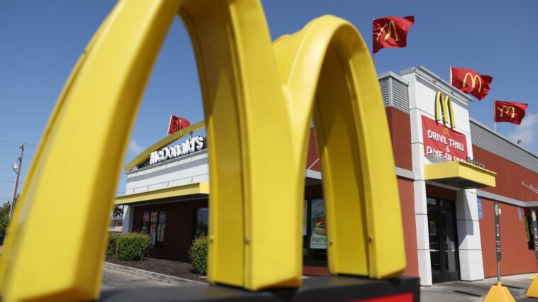 Las ganancias de McDonald's crecen a medida que los clientes cansados ​​​​de la inflación acuden a sus restaurantes | Noticias de Buenaventura, Colombia y el Mundo