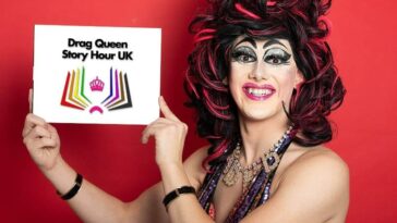El programa Children's Drag Queen Storytime en la Tate Britain recibe críticas de un controvertido político del Reino Unido | Noticias de Buenaventura, Colombia y el Mundo