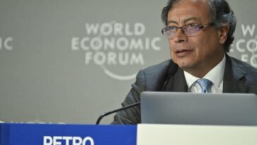"Los empresarios de Davos deberían pensar en otro capitalismo": Presidente Petro