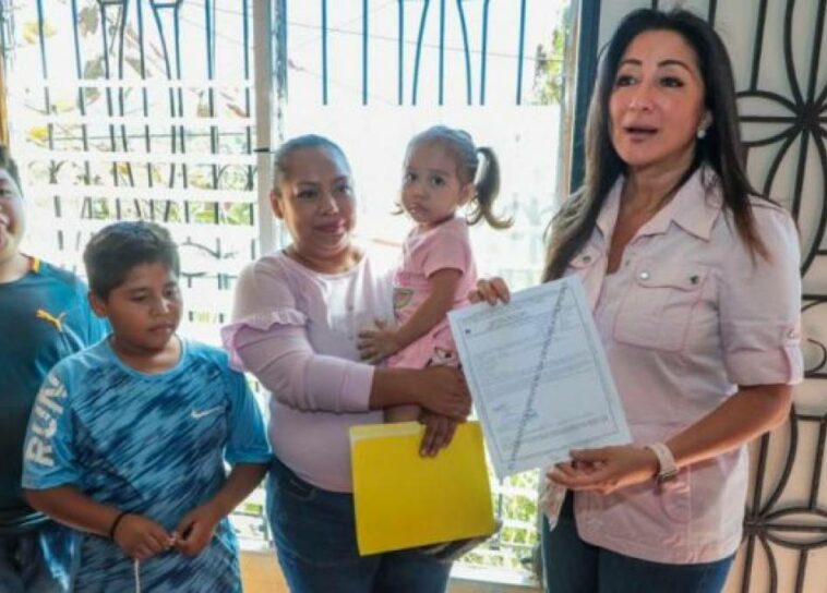 Miles de familias recuperan casas usurpadas por pandillas en El Salvador