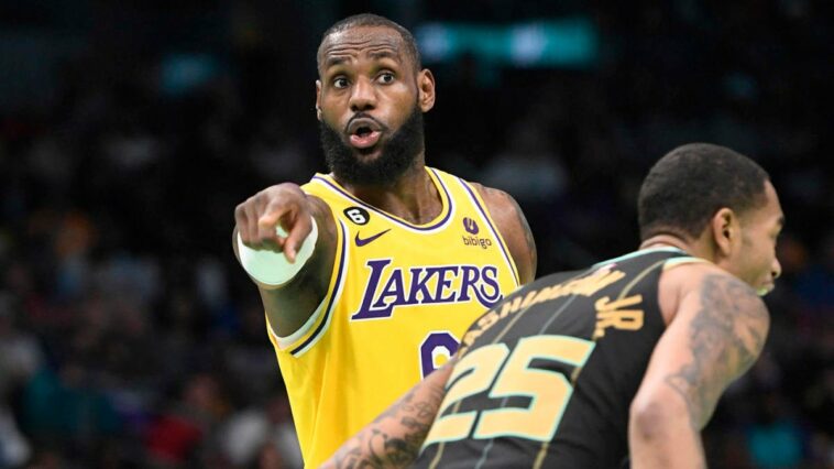 Rastreador de anotaciones de LeBron James: la estrella de los Lakers cuelga 43 sobre Charlotte, continúa aumentando hacia la marca de todos los tiempos de la NBA | Noticias de Buenaventura, Colombia y el Mundo