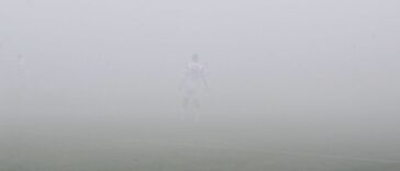 '¿Que esta pasando?' La niebla espesa impide que los fanáticos vean el partido justo en frente de ellos | Noticias de Buenaventura, Colombia y el Mundo