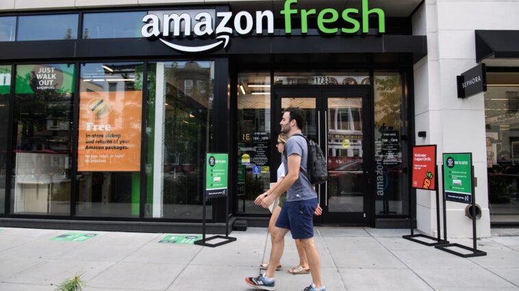Amazon está cerrando algunas tiendas Fresh and Go a medida que la compañía reduce costos | Noticias de Buenaventura, Colombia y el Mundo