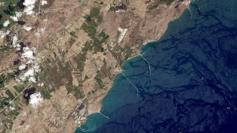 El puerto petrolero de Ceyhan en Turquía interrumpido por el clima mientras se evalúan los daños del terremoto | Noticias de Buenaventura, Colombia y el Mundo