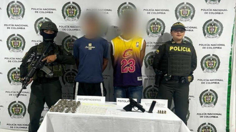 En Ciudad Bolívar capturaron a dos jóvenes con estupefacientes y armas