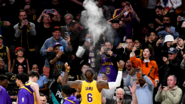 Con LeBron eclipsando la marca de anotación de Kareem, los fanáticos frustrados de los Lakers necesitan tomarse un momento para disfrutar el momento. | Noticias de Buenaventura, Colombia y el Mundo