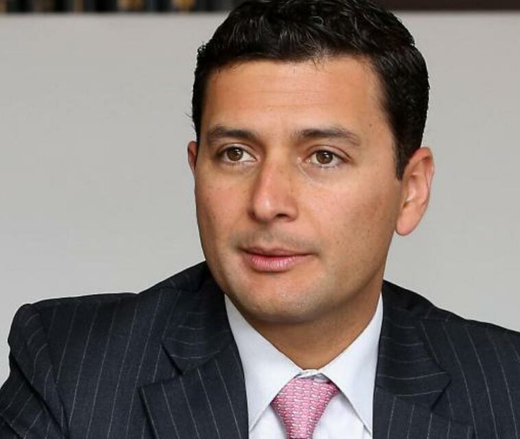 Entrevista a Superintendente Financiero de Colombia | Finanzas | Economía
