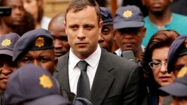 El padre de Reeva Steenkamp se perderá la audiencia de libertad condicional de Pistorius | Noticias de Buenaventura, Colombia y el Mundo