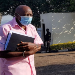 El héroe liberado de 'Hotel Ruanda' Rusesabagina deja Ruanda y llega a Qatar | Noticias de Buenaventura, Colombia y el Mundo