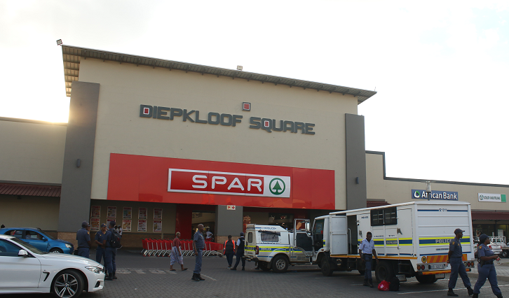 Centros comerciales de Soweto en alerta máxima antes del cierre nacional planificado | Noticias de Buenaventura, Colombia y el Mundo