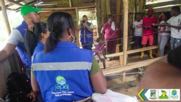 Comunidad de Papagayo y el Establecimiento Público Ambiental trabajan en la recuperación del ecosistema de manglar | Noticias de Buenaventura, Colombia y el Mundo