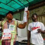 El gobernador Adamawa de Nigeria gana las elecciones empañadas por la controversia | Noticias de Buenaventura, Colombia y el Mundo