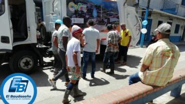 El Municipio de San José del Palmar, ya cuenta con un nuevo y moderno vehículo recolector de desechos sólidos.