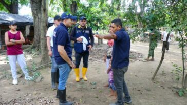 Presencia y nuevos compromisos ante emergencia por inundaciones en sector ribereño de la capital araucana, hizo Gobierno departamental