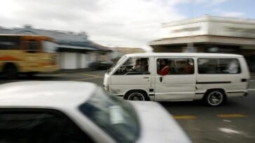 Acuerdo temporal alcanzado entre taxistas de E-hailing y minibuses | Noticias de Buenaventura, Colombia y el Mundo