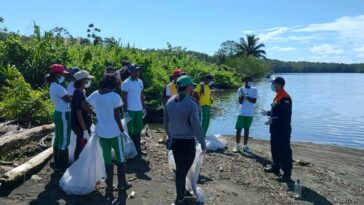 De manera articulada Dimar, Sena y el colegio Manuel Valverde limpiaron la playa “Los Obregones” de Guapi | Noticias de Buenaventura, Colombia y el Mundo
