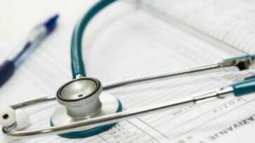 Preocupación por el futuro de los servicios de salud en Colombia: EPS en alerta | Noticias de Buenaventura, Colombia y el Mundo