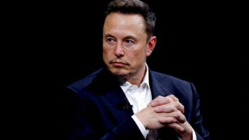 Elon Musk dice en un correo electrónico que Tesla envió paquetes de indemnización "incorrectamente bajos" a algunos empleados despedidos | Noticias de Buenaventura, Colombia y el Mundo
