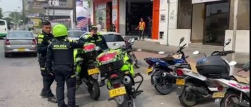 Dos delincuentes asaltaron sucursal Banco de Bogotá sobre avenida 40 en Villavicencio