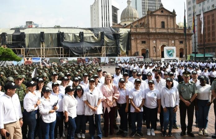 El Gobierno del Valle anunció el ingreso de jóvenes a la Fuerza Pública.